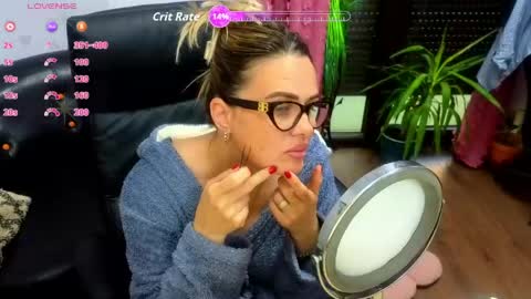 Snapshot of hotanalorena69 chatting on 27, 4, 2026 Lisa online show from 27, 4, 2026