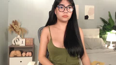 Snapshot of hotasian_gabby69 chatting on 28, 3, 2026 hotasian_gabby69 online show from 28, 3, 2026