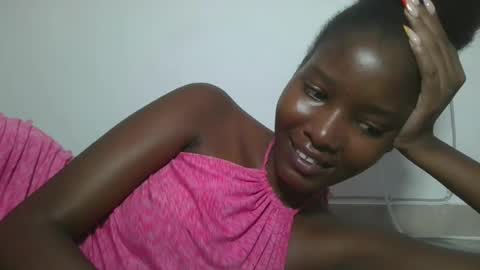 Snapshot of hotbabbee chatting on 20, 6, 2026 love online show from 20, 6, 2026