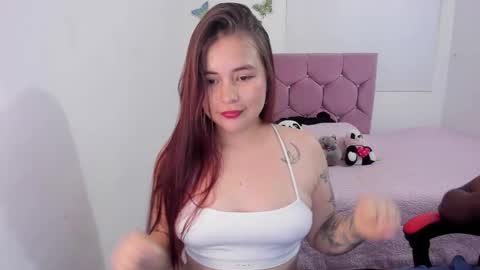 Snapshot of hotbbcwife chatting on 6, 11, 2025 lesly and ander online show from 6, 11, 2025