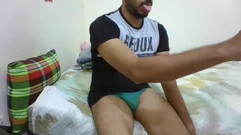 Hotboy8677 online show from 5, 11, 2025