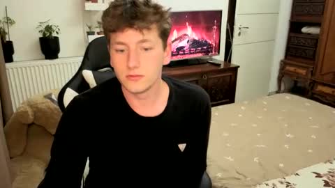Hotboyshorny online show from 30, 5, 2026
