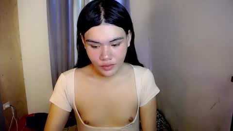 Snapshot of hotbunnyrainx chatting on 18, 3, 2026 rain online show from 18, 3, 2026