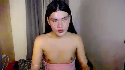 Snapshot of hotbunnyrainx chatting on 22, 3, 2026 rain online show from 22, 3, 2026
