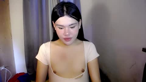 Snapshot of hotbunnyrainx chatting on 30, 3, 2026 rain online show from 30, 3, 2026