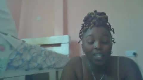 Snapshot of hotcandie1 chatting on 26, 10, 2025 hotcandie1 online show from 26, 10, 2025