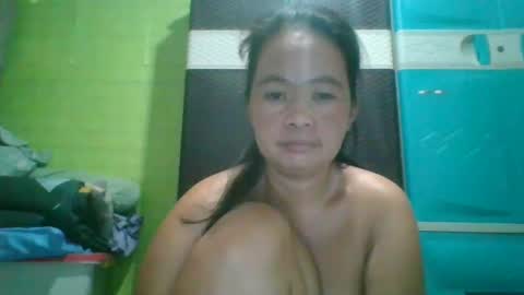 hotchicks4uxx online show from 12, 3, 2025