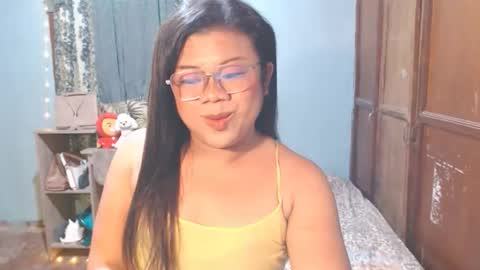 hotcumduo_goddess online show from 25, 4, 2026