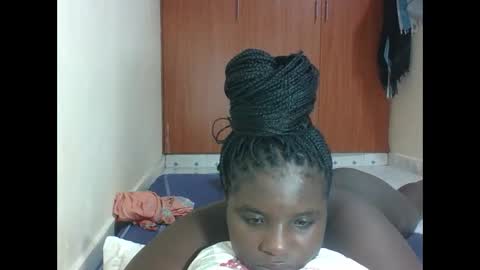 Snapshot of hotebbbyy chatting on 17, 5, 2026 EBBY online show from 17, 5, 2026