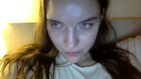 Snapshot of hoteffy chatting on 15, 12, 2024 effy online show from 15, 12, 2024