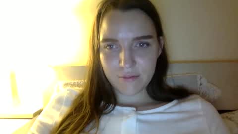 Snapshot of hoteffy chatting on 20, 12, 2024 effy online show from 20, 12, 2024