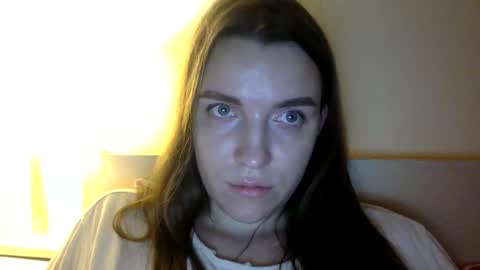 Snapshot of hoteffy chatting on 18, 1, 2025 effy online show from 18, 1, 2025