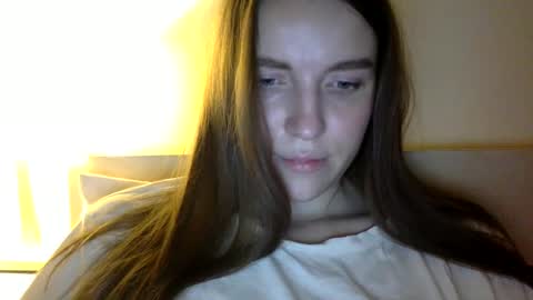 Snapshot of hoteffy chatting on 2, 2, 2025 effy online show from 2, 2, 2025