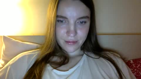 Snapshot of hoteffy chatting on 11, 2, 2025 effy online show from 11, 2, 2025