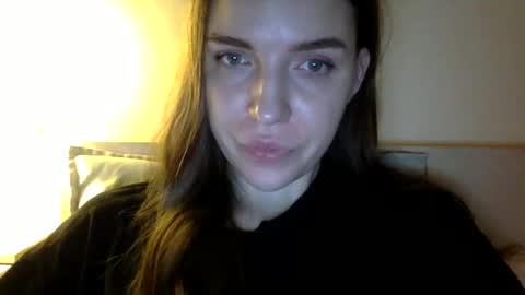 Snapshot of hoteffy chatting on 24, 2, 2025 effy online show from 24, 2, 2025