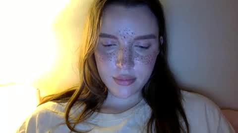 Snapshot of hoteffy chatting on 24, 5, 2026 effy online show from 24, 5, 2026