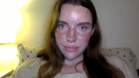 Snapshot of hoteffy chatting on 7, 6, 2026 effy online show from 7, 6, 2026