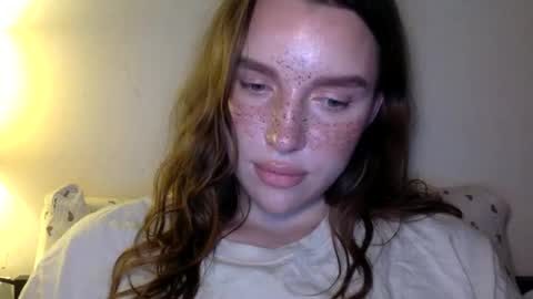 Snapshot of hoteffy chatting on 10, 6, 2026 effy online show from 10, 6, 2026