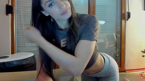 Erika  online show from 18, 12, 2024