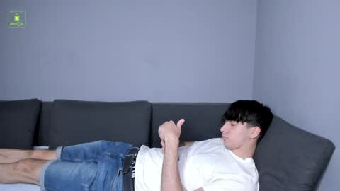 Snapshot of hotflirtyfella chatting on 6, 5, 2026 QUENTIN online show from 6, 5, 2026