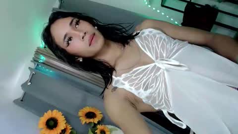 hotgirl_krisxx online show from 17, 11, 2025