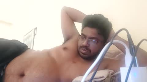 hotgluteus4321 online show from 25, 4, 2026