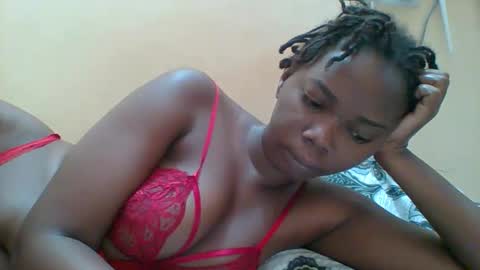 Snapshot of hotgodees chatting on 15, 2, 2026 Queen online show from 15, 2, 2026