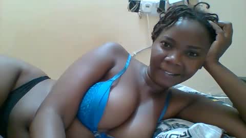 Snapshot of hotgodees chatting on 24, 2, 2026 Queen online show from 24, 2, 2026