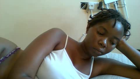 Snapshot of hotgodees chatting on 26, 2, 2026 Queen online show from 26, 2, 2026