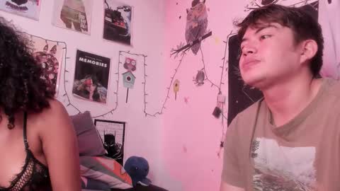 Snapshot of hothoneychile chatting on 31, 10, 2025 Sam and Nico online show from 31, 10, 2025