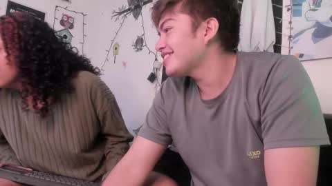 Snapshot of hothoneychile chatting on 10, 11, 2025 Sam and Nico online show from 10, 11, 2025