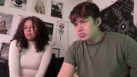 Snapshot of hothoneychile chatting on 11, 11, 2025 Sam and Nico online show from 11, 11, 2025