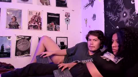 Snapshot of hothoneychile chatting on 11, 2, 2026 Sam and Nico online show from 11, 2, 2026