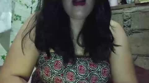 hotiemorenagurl18 online show from 16, 1, 2026