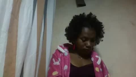 Snapshot of hotiesveronique chatting on 8, 9, 2025 veronique online show from 8, 9, 2025
