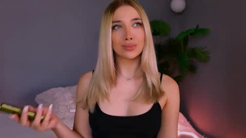 Snapshot of hotjessxx chatting on 27, 4, 2026 Maria online show from 27, 4, 2026