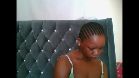 LOYCE online show from 23, 12, 2025