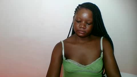 Snapshot of hotjeylee chatting on 8, 5, 2026 LOYCE online show from 8, 5, 2026