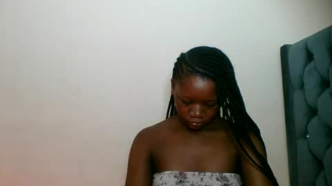 Snapshot of hotjeylee chatting on 11, 5, 2026 LOYCE online show from 11, 5, 2026