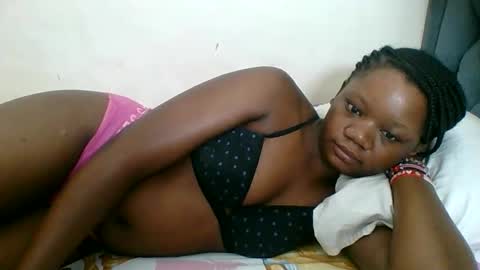 Snapshot of hotjeylee chatting on 20, 5, 2026 LOYCE online show from 20, 5, 2026