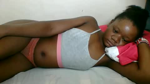 Snapshot of hotjeylee chatting on 28, 5, 2026 LOYCE online show from 28, 5, 2026