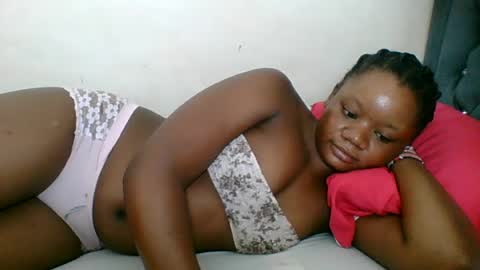 Snapshot of hotjeylee chatting on 22, 6, 2026 LOYCE online show from 22, 6, 2026