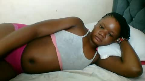 Snapshot of hotjeylee chatting on 1, 7, 2026 LOYCE online show from 1, 7, 2026