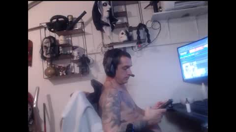 Snapshot of hotkinkytat chatting on 13, 1, 2025 hotkinkytat online show from 13, 1, 2025