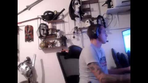 Snapshot of hotkinkytat chatting on 20, 2, 2025 hotkinkytat online show from 20, 2, 2025