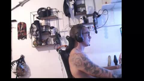 hotkinkytat online show from 23, 4, 2026