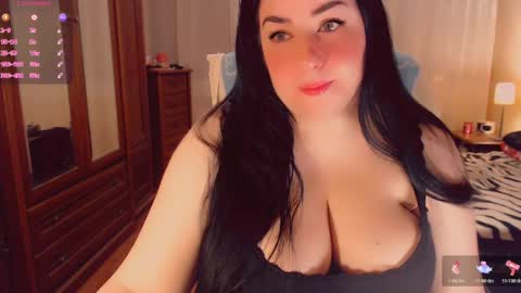 Angela online show from 12, 4, 2026