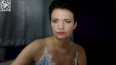 Snapshot of hotmamaqueen234 chatting on 3, 6, 2026 hotmamaqueen234 online show from 3, 6, 2026