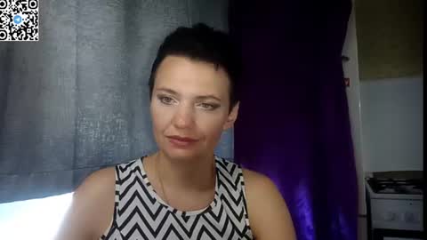 Snapshot of hotmamaqueen234 chatting on 2, 7, 2026 hotmamaqueen234 online show from 2, 7, 2026