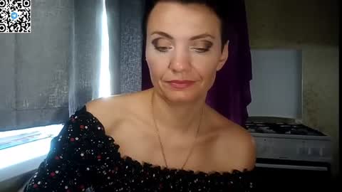 Snapshot of hotmamaqueen234 chatting on 3, 7, 2026 hotmamaqueen234 online show from 3, 7, 2026